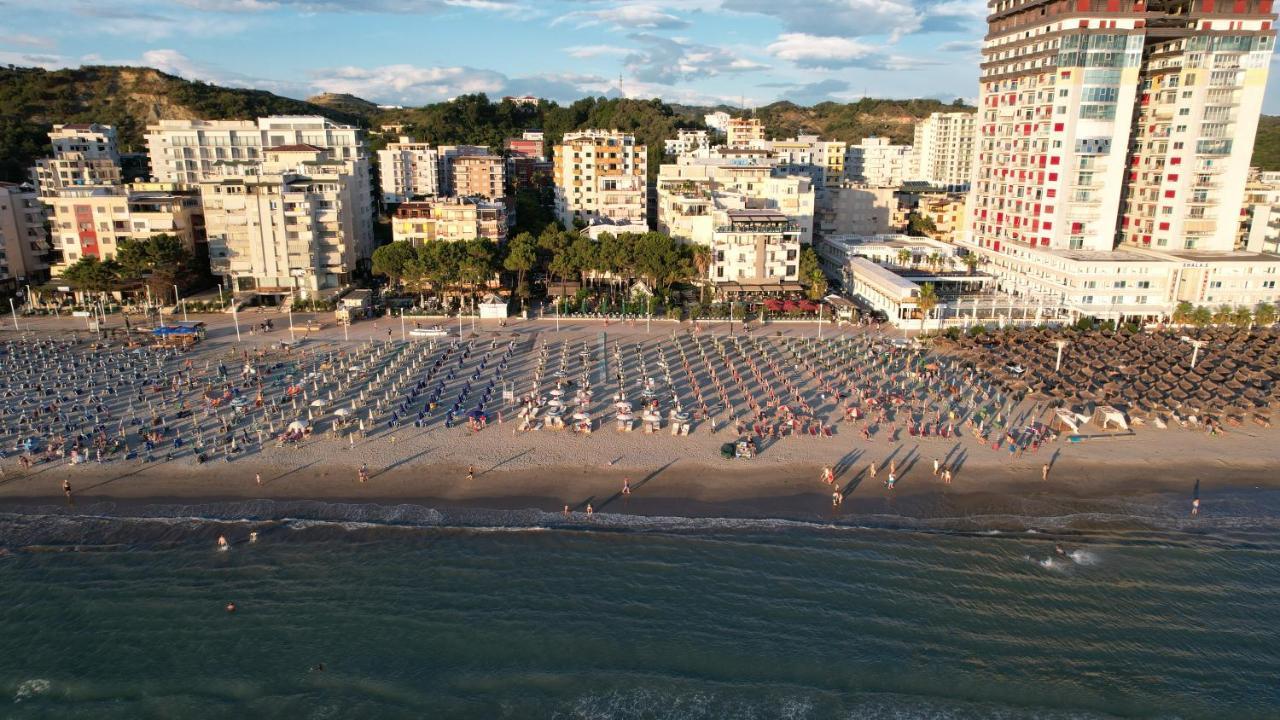 Hotel Andi Durrës Exteriér fotografie
