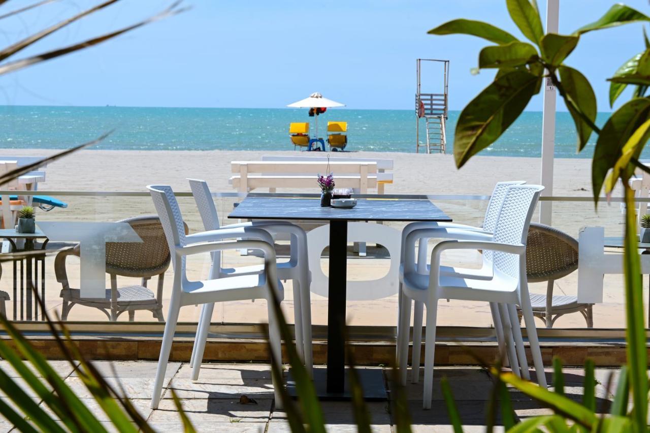 Hotel Andi Durrës Exteriér fotografie